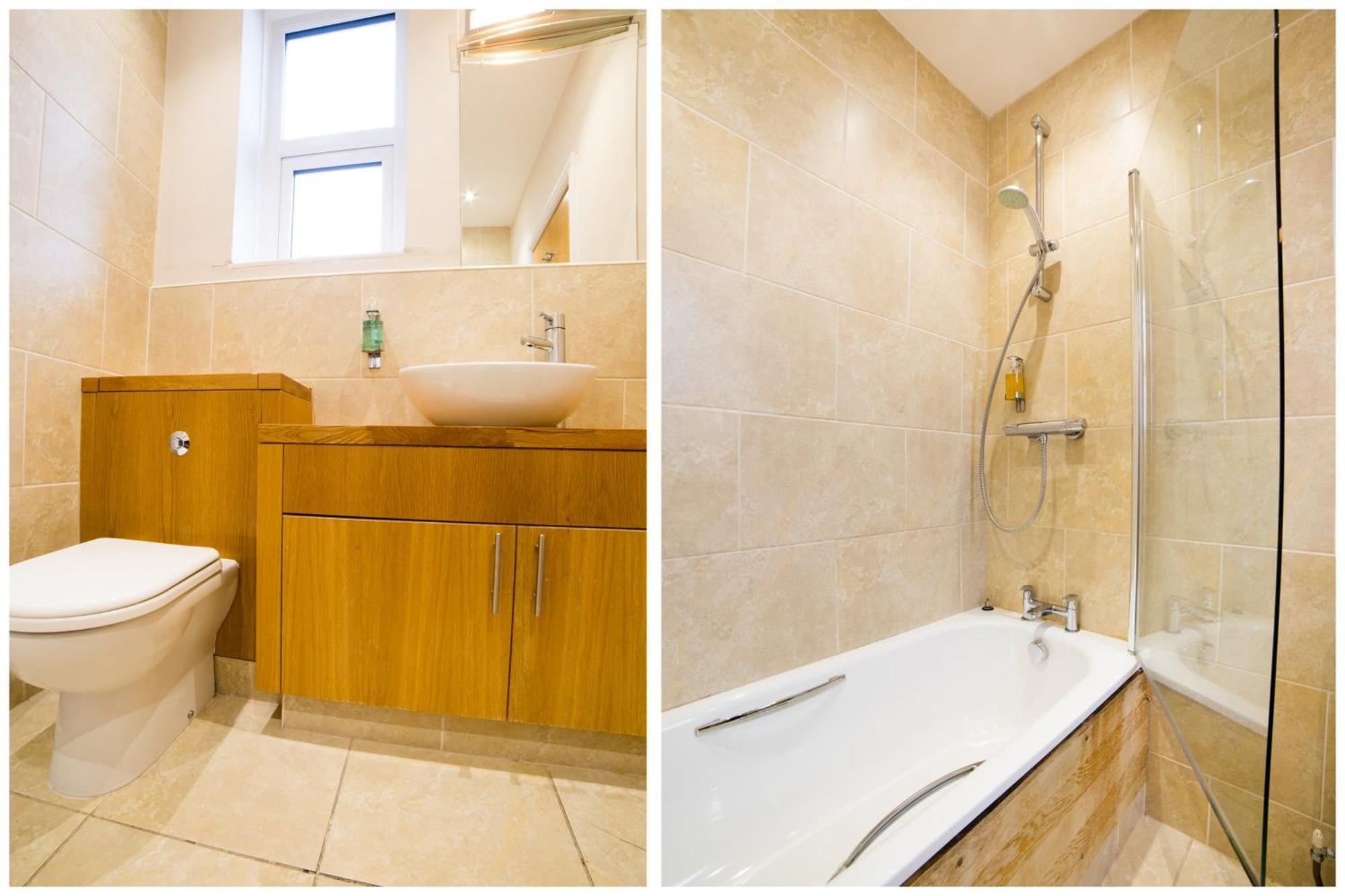 Oyo Imperial Hotel Barrow-in-Furness Екстериор снимка