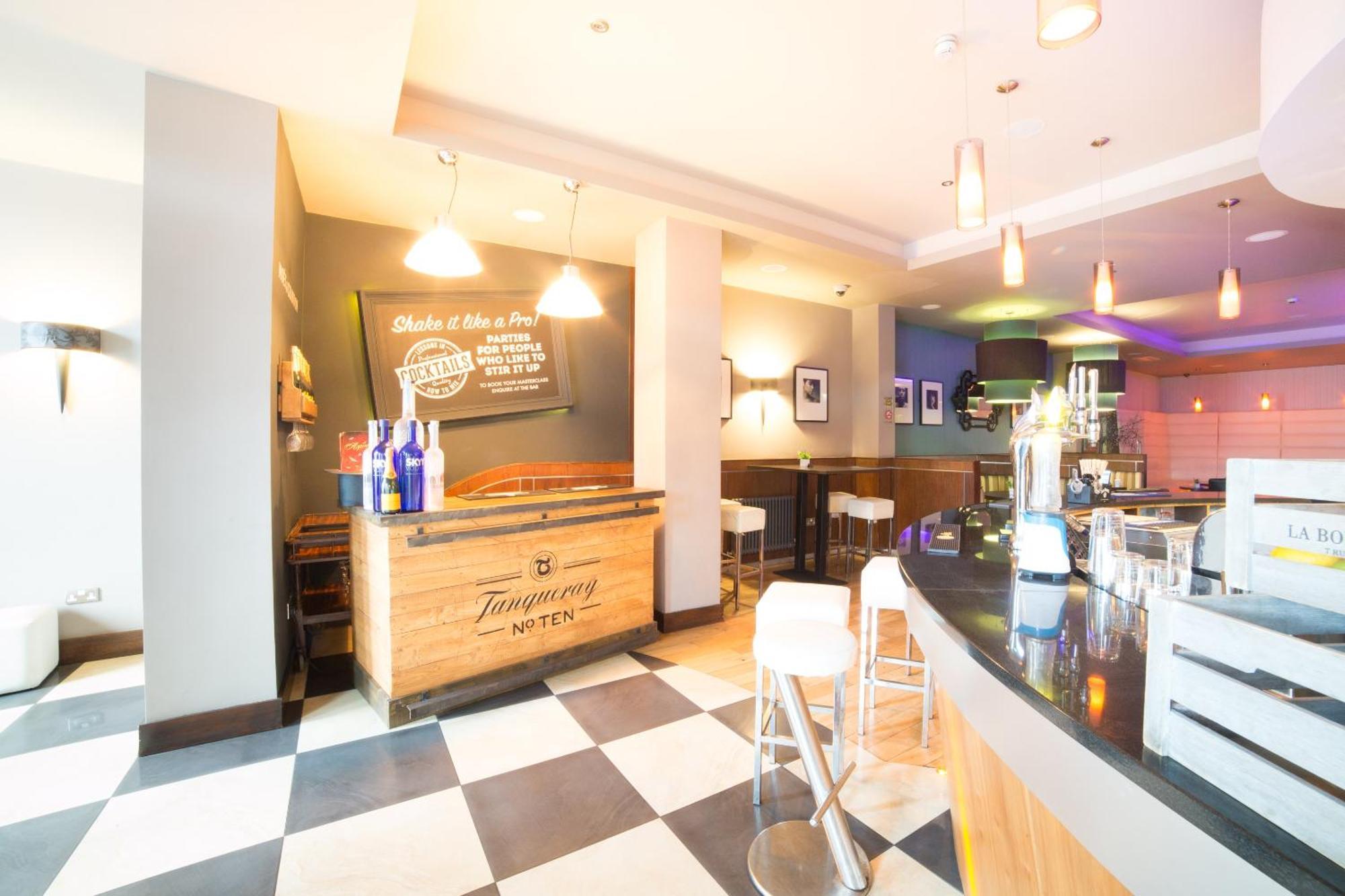 Oyo Imperial Hotel Barrow-in-Furness Екстериор снимка